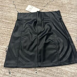 Zara faux leather skirt size small